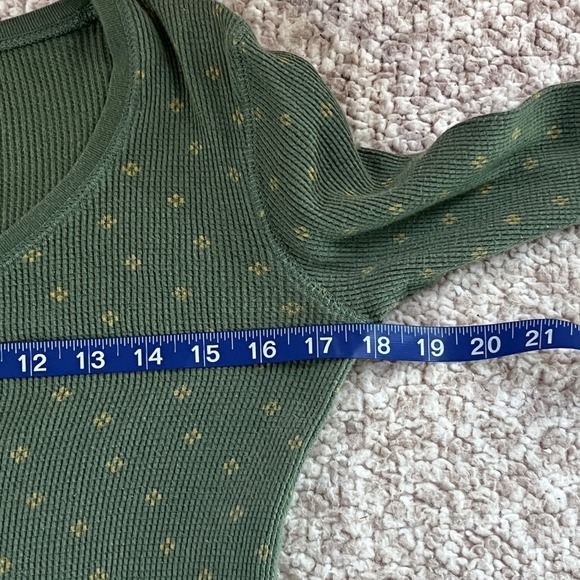 Mossimo Supply Co Y2K Womens Green Waffle Knit Thermal Scoop Neck Top Size M - Picture 6 of 10